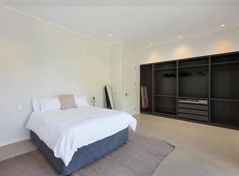 4 Bedroom Property for Sale in Zwaanswyk Western Cape